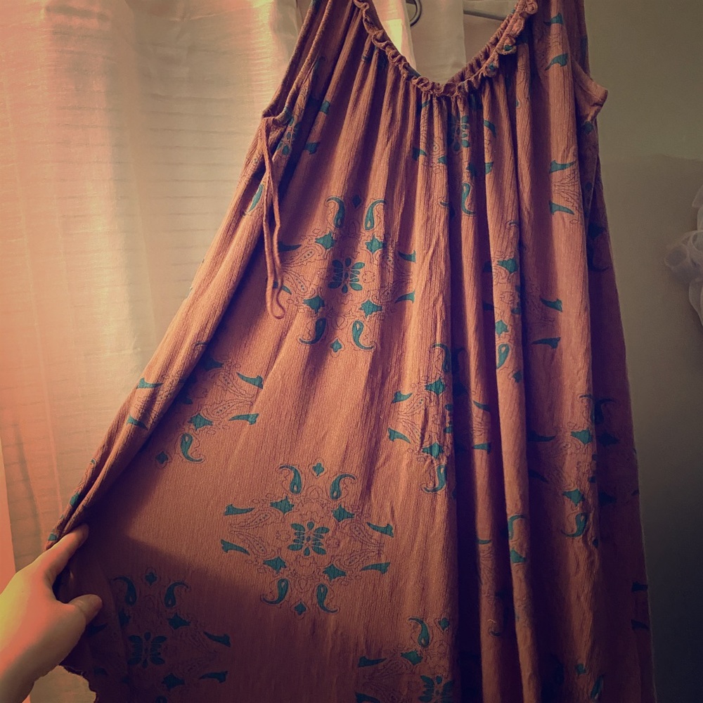 Very cute short dress 👗 size large